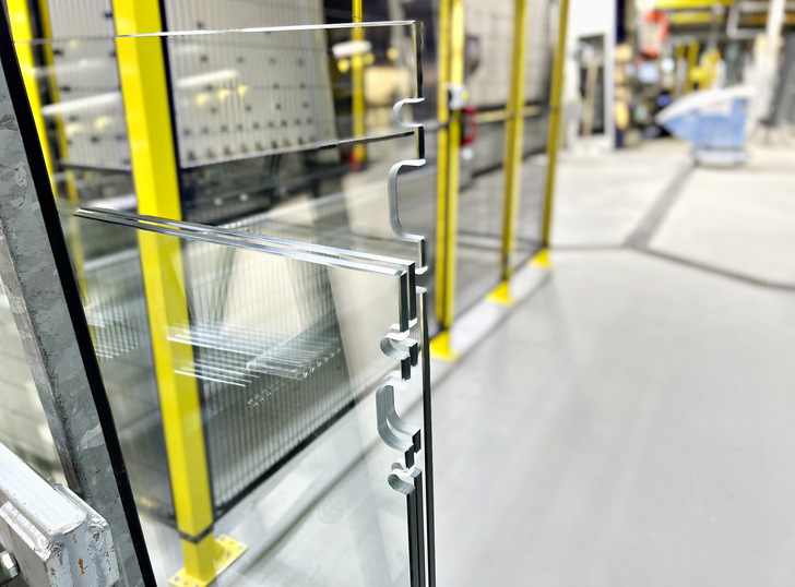 Flachglas Nord-Ost fertigt jährlich 300 000 m2 ESG sowie 60 000 m2 VSG