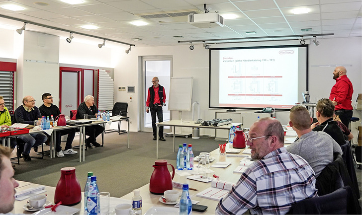 Reflexa bietet ein breites Schulungsprogramm für Fachhändler in allen ­Produktbereichen des Vollsortimenters.