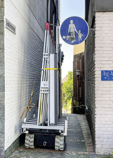 Bis zu 1 trägt der mobile Elektrotransporter TT 1000