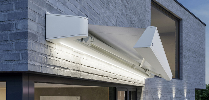 markilux bietet für viele seiner Markisen verschiedene LED-Systeme an, die je nach Modell auch kombinierbar sind.