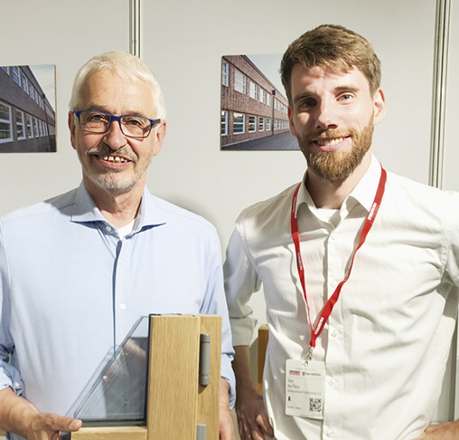 Kai Pless (r.) und der Vorsitzende Eduard Appelhans und das gesamte Messe-Team freuen sich auf die Begegnungen auf der LIGNA.