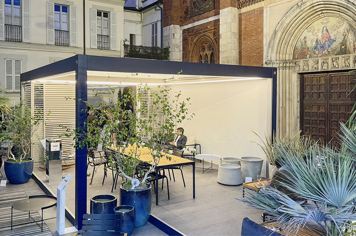 Imago ist die Interpretation des Outdoor-Bereichs als Raum, der außerhalb des Hauses bewohnt wird. 