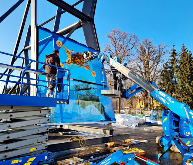 Hier die Testmontage einer sedak Scheibe mit Heavydrive-Hebetechnik.