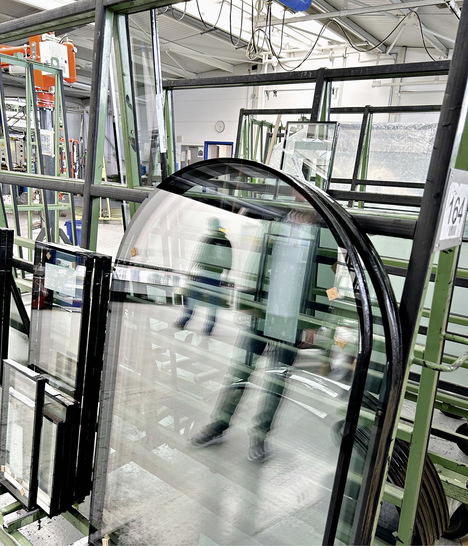 Auch spezielle Mustergläser werden in den Werkstätten von Glas Herzog
zu hochwertigen Isoliergläsern weiterverarbeitet.