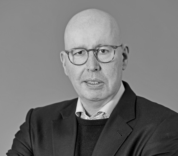 Ralf Olsen ist am Sonntag, 2. Juli 2023, plötzlich im Alter von 61 Jahren verstorben.