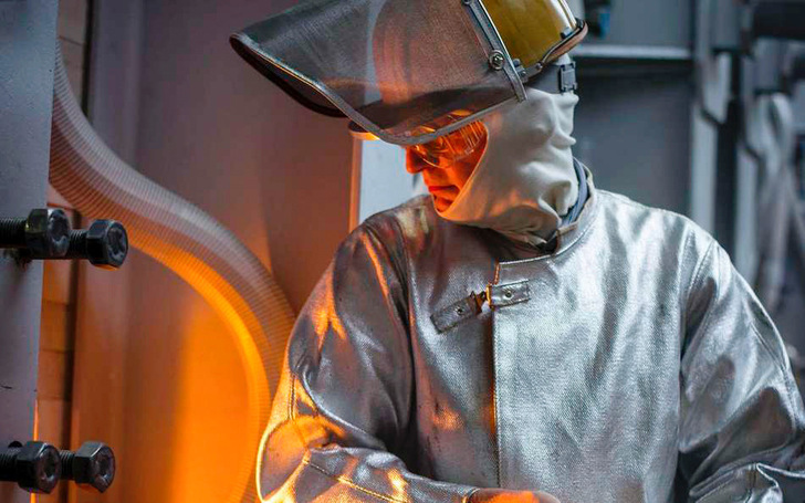 Schott zeigt, es geht: Glasherstellung zu 100 % mit Wasserstoff, ganz ohne Erdgas - © Schott
