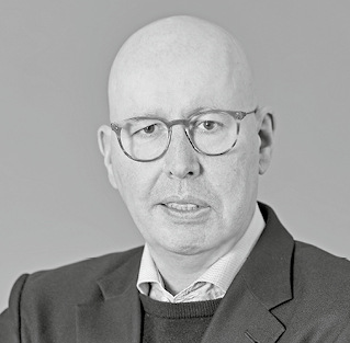 Ralf Olsen ist am ­Sonntag, 2. Juli 2023, plötzlich im Alter von 61 Jahren verstorben.