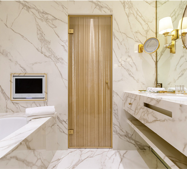 Hier ein Tür aus VG meshart von Schwanglas in der Präsidentensuite im Hamburger Hotel Vierjahreszeiten. Die Ausführung erfolgte durch Ahrensburger Glasbau.