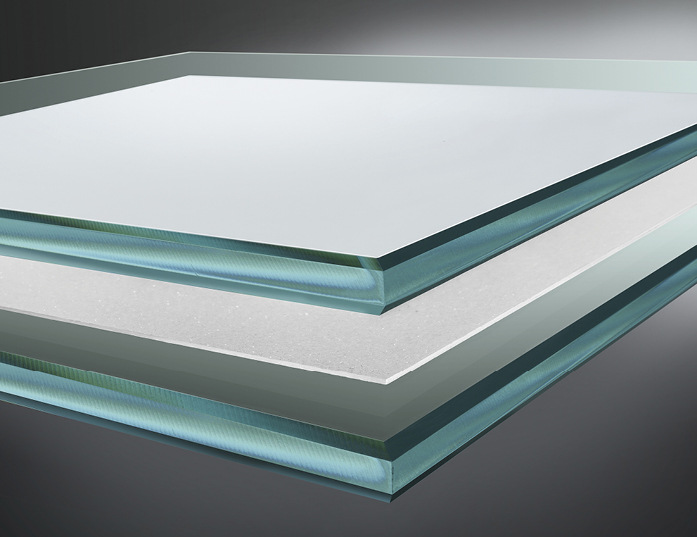 Die neue, CO 2 -neutrale VSG Folie  Strato Carbon Free  wird in Italien hergestellt