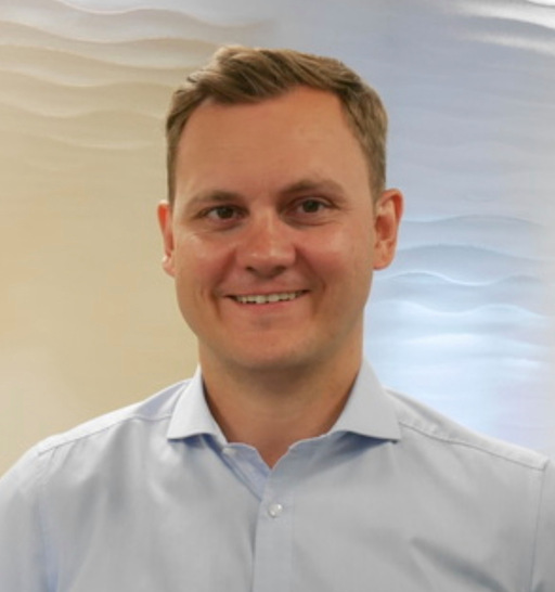 Christian Bako wird zum Vizepräsidenten für Marketing und Entwicklung bei Saint-Gobain.