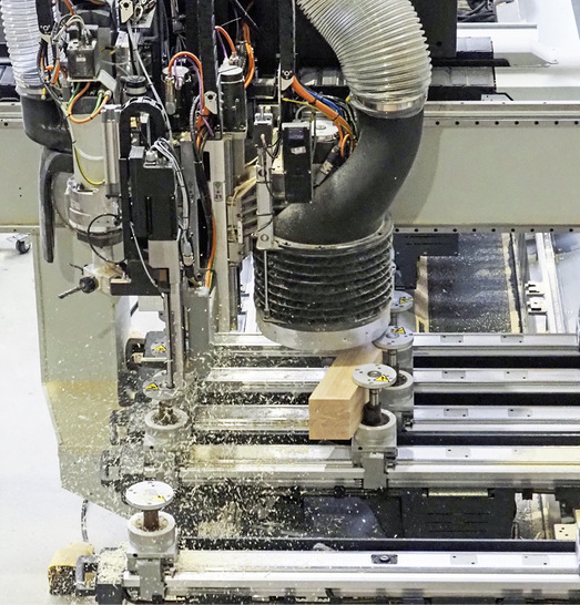 Die Winline Multizentren sind modular aufgebaut. 
Das bedeutet: Bearbeitung ohne direkte ­Überwachung durch den Bediener, Ergänzung mit automatischen ­Zuführungs- und Entladesystemen, erweiterbare ­Lösungen zur Unterstützung der vom Markt vorgegebenen Produktionsarten und Mengen.