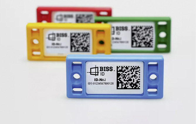 NFC-Typenschilder zur eindeutigen ­Identifikation von Paletten. - © Foto: Biss.ID
