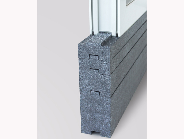  Flexibles Unterbauprofil für den Höhenausgleich bodentiefer Elemente