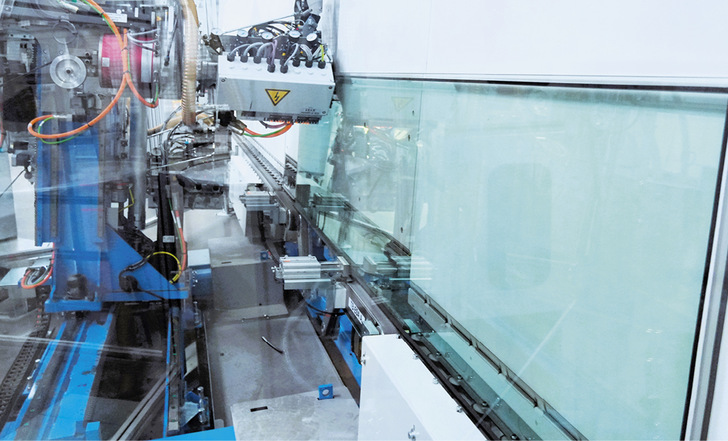  Die ISO-Linie umfasst Standardkomponenten zu Randentschichtung, Waschen und Glasinspektion sowie Anwendungen mit speziell entwickelten Funktionen.