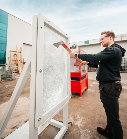 Einbruchversuch mit der Axt 