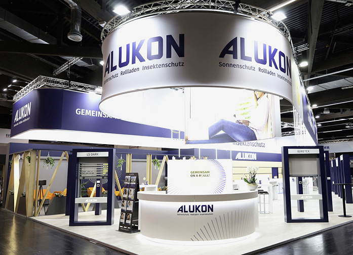  Alukon präsentierte sich auf den Messen R+T und Fensterbau Frontale 2024 mit einem komplett neuen Messestand-Konzept.