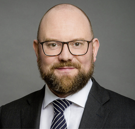  Thomas Drinkuth, der Leiter der „Repräsentanz Transparente ­Gebäudehülle“.