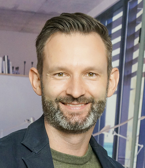  Sebastian Dengg, zertifizierter Sach­verständiger für Einbruchschutz (TÜV)