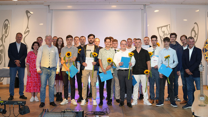 Die Absolventen und Absolventinnen des dualen Systems