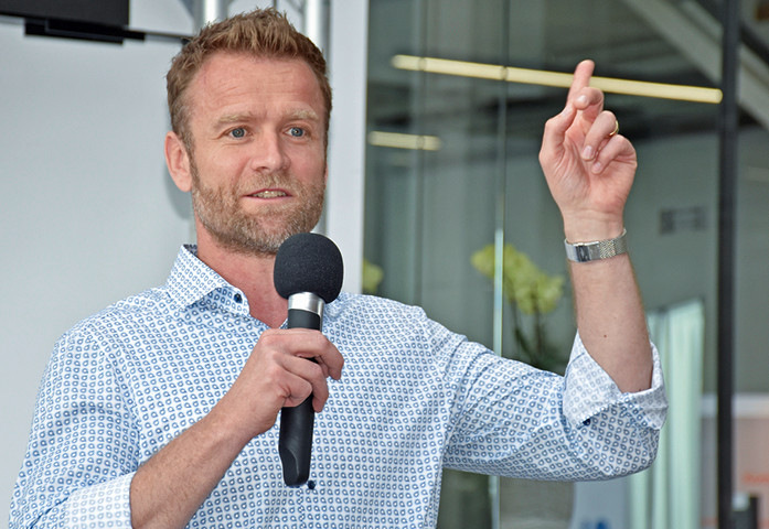 Als Gastgeber hieß auch Solarlux Geschäftsführer Stefan Holtgreife die Kongressteilnehmer willkommen.