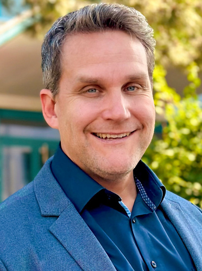 ﻿Seit dem 01. Juni 2024 hat Dipl. Ing. Björn Kuhnke die Stelle des technischen Koordinator beim IVRSA (Industrieverband Rollladen – Sonnenschutz – Antriebe) übernommen.