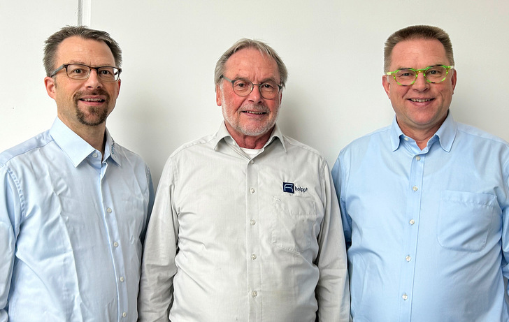Von links: Christian Holpp, Vater Fritz Holpp und Markus Holpp, die Geschäftsführer des Unternehmens