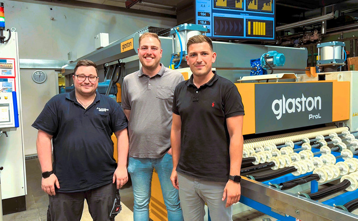 Im Januar 2024 war die Anlage in nur 15 Tagen wieder in Betrieb - inklusive Schulung der Bediener und sogar einer erfolgreichen Abnahmeprüfung mit Spezialprodukten.