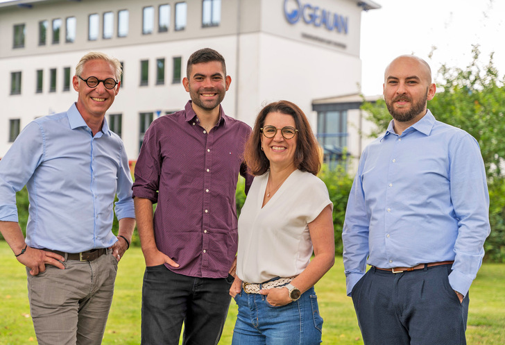 Das Team Nachhaltigkeit bei Gealan mit (von links) Dr. Michel Sieffert, Florian Rayhrer, Vera Lahme und Emre Karakoc.