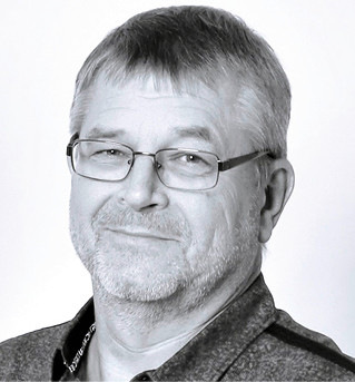 Michael Muschiol  †