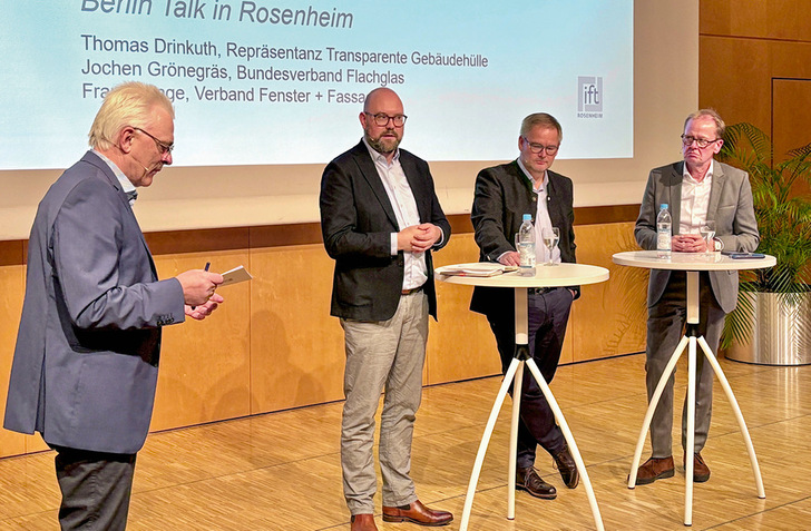 Berliner Talk: Christian Anders (l.) moderierte die Diskussion mit Thomas Drinkuth (RTG), Frank Lange (VFF) und Jochen Grönegräs (BF).