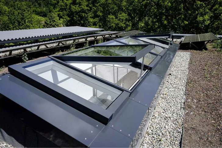 Zu den besonderen Schmankerl auf der BAU zählt das Lamilux Modulare Glasdach MS78, das in einer realistischen Einbausituation vorgestellt wird.