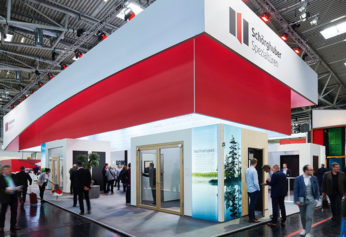 Schörghuber präsentiert Weiterentwicklun﻿gen und Neuheiten im Bereich der Funktionstüren aus Holz.