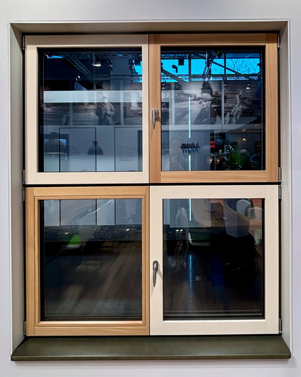 Kneer-Südfenster läutet zur BAU 2025 eine neue Ära im Holzfensterbau ein. Mit einem vollständig überarbeiteten Sortiment bietet das Unternehmen eine zukunftsorientierte Antwort auf die klimatischen Herausforderungen