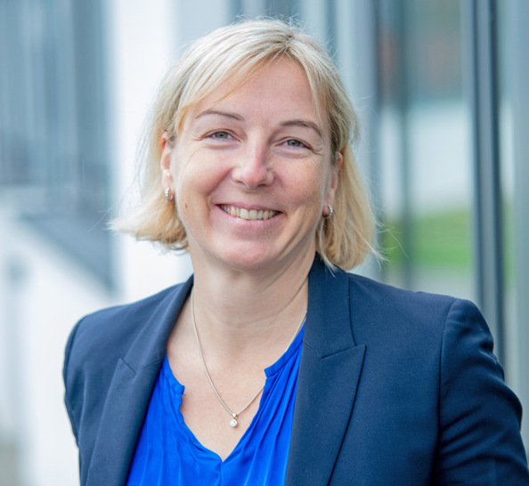 Alexandra Strassl ist seit 2023 die Vertriebsleiterin Deutschland bei Gretsch-Unitas GmbH.