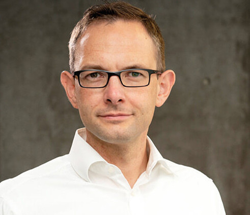 Gealan-Personalleiter Michael Grüner ist stolz auf die erneute Auszeichnung.