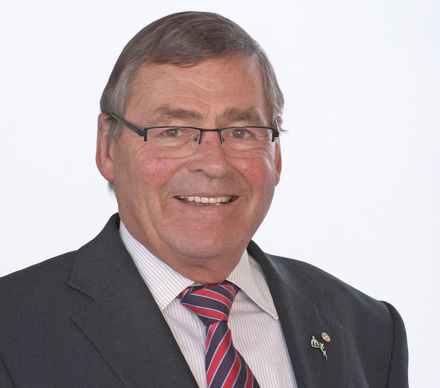 Dr. Schmiedeknecht: Visionär, Stratege und empathischer Unternehmer.