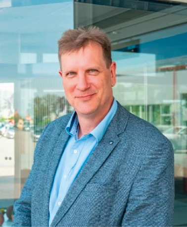 Sven Völlmer ist neuer Finanzvorstand 
und Sprecher des Vorstands von Schollglas