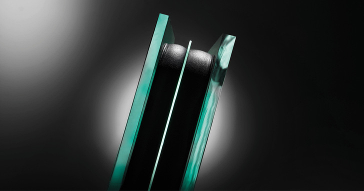 Die Gesamtdicke eines neuen 3-fach-TPS-Isolierglases beträgt nur 24,5 mm.
