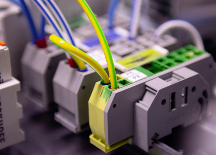 Alle Lisec-Upgrades werden systematisch vorbereitet, sodass sie mit minimalem Aufwand in bestehende Maschinen integriert werden können.