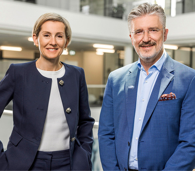 Christiane Nelles hat die Führung des BV Glas von Dr. Johannes Overath (r.) übernommen.