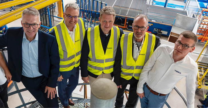 Zu Besuch im Werk Kropp (v. l.) Bernhard Feldmann, Stefan Ploog, ­Michael Otten und Dr. Wolfgang Buschmann mit Dennis Bredahl.