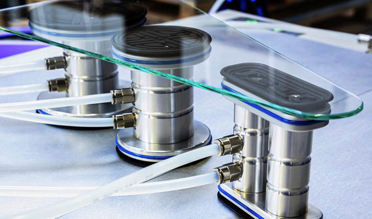 Für maximale Flexibilität lassen sich einzelne Baugruppen der Schmalz Blocksauger einfach austauschen, kombinieren oder anpassen.