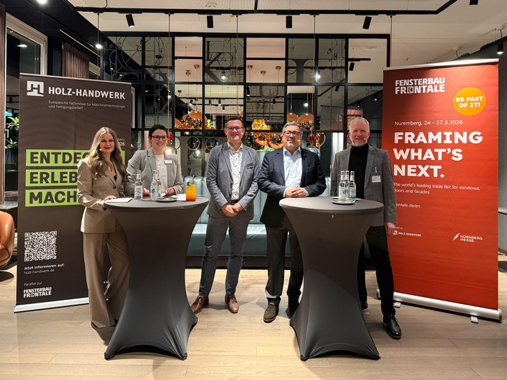 v.li. Ramona Wißmüller, Chiara Sträßner, Stefan Dittrich, Dr. Bernhard Dirr, Waldemar Dörr