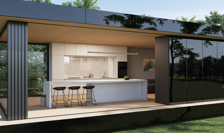 In dieser exklusiven Outdoor-Küche in Italien zeigen die Designgläser Lacobel (glänzend) und Matelac (matt) ihre gestalterische Stärke: Die setzen elegante Akzente im Innenraum und schaffen zugleich einen harmonischen Übergang ins Freie. Für die dauerhaft witterungsbeständige Außenanwendung kamen vorspannbare Lacobel T-Varianten zum Einsatz.