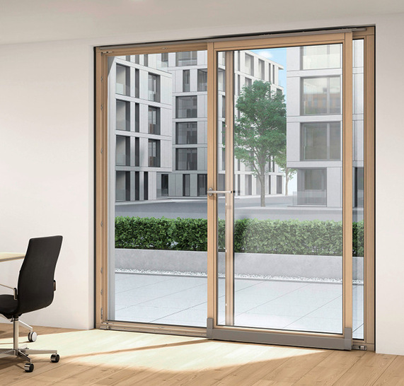 Parallelschiebelösung „Patio Alversa | PS“ mit der Möglichkeit einer von außen nicht sichtbaren Spaltlüftung.