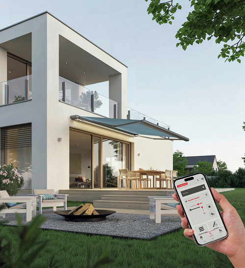 Smarte Steuerung für mehr Komfort und Sicherheit: Mit dem Funksystem WMS lassen sich Markise, Heizstrahler und Beleuchtung bequem per Fernbedienung, Smartphone oder Alexa-Sprachassistent bedienen. Die WMS Wetterstation steuert automatisch je nach Wetterverhältnissen.
