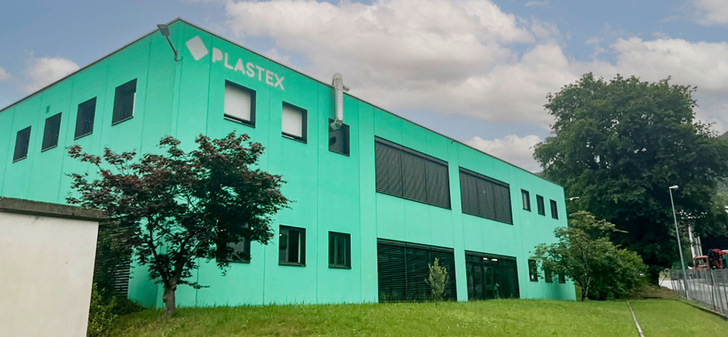 Plastex setzt heute schon zu 75 % auf Energie aus grünen Quellen wie Wasserkraft, Biomasse oder Solartechnik.