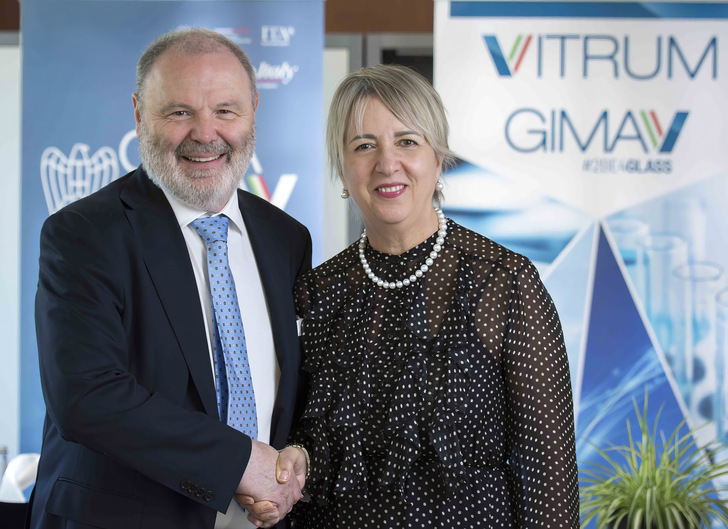 Nancy Mammaro übernimmt als neue GIMAV Präsidentin das Amt von Dino Zandonella Necca.
