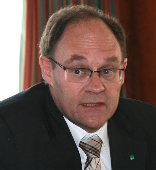 VBH-Vorstandsvorsitzender Rainer Hribar auf der Bilanzpressekonferenz