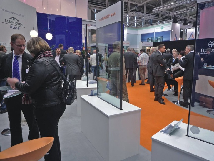 Erfolgreicher gemeinsamer Messeauftritt auf der BAU 2009Auf der BAU standen diesmal bei Saint-Gobain die ClimaplusSecurit-Partner im Fokus des Messeauftritts.